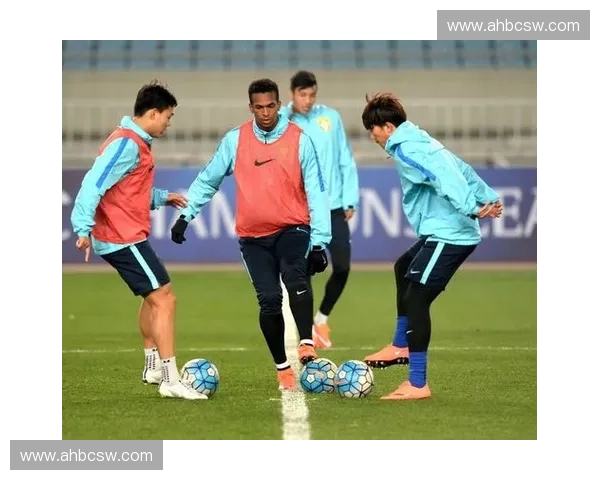 围绕苏宁亚冠赛程表全面解读球队备战与关键比赛时间节点全景分析